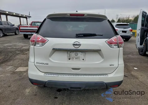 2015 Nissan Rogue S z USA, uszkodzony, nr VIN KNMAT2MT0FP543716